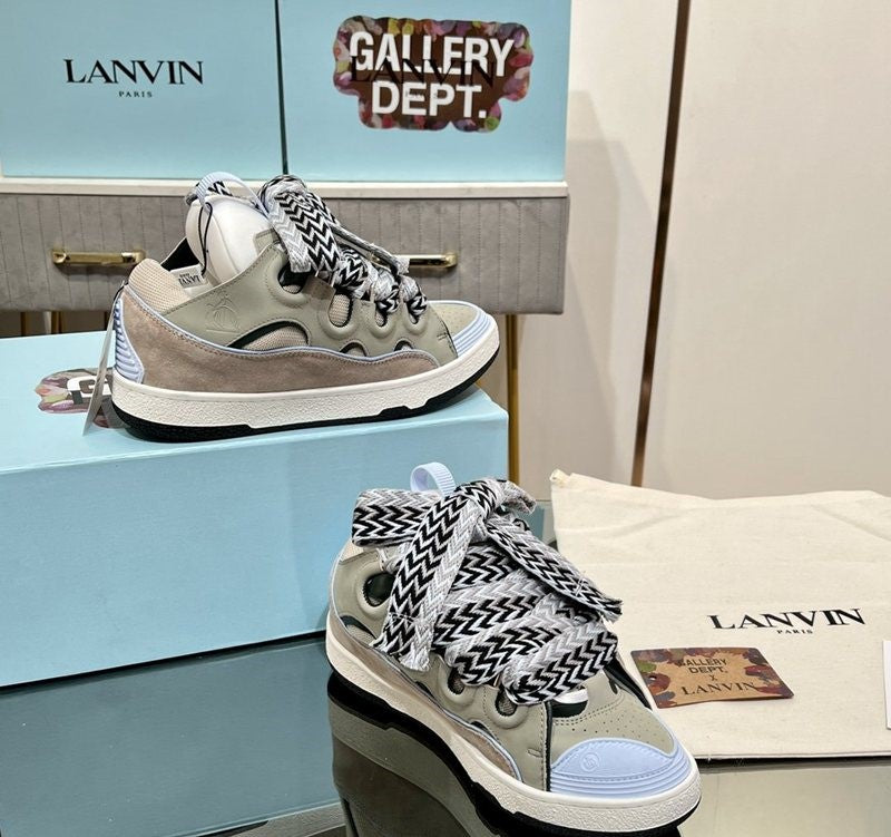 Lanvin Curb
