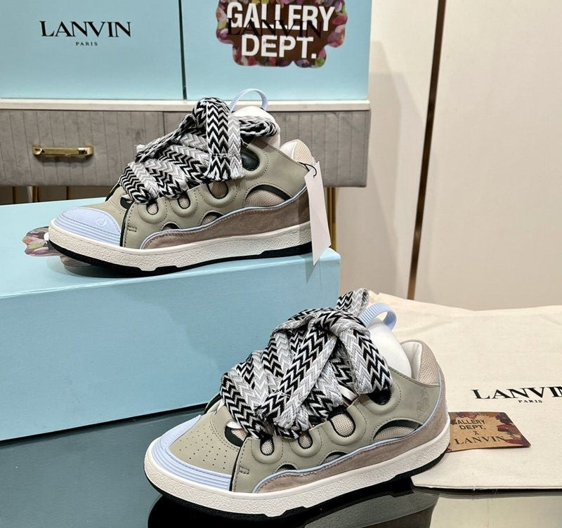 Lanvin Curb