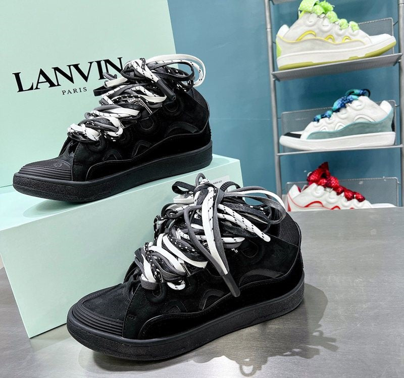 Lanvin Curb