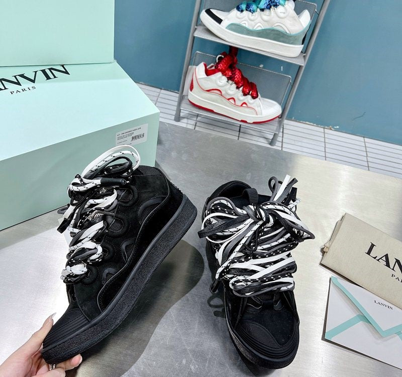 Lanvin Curb