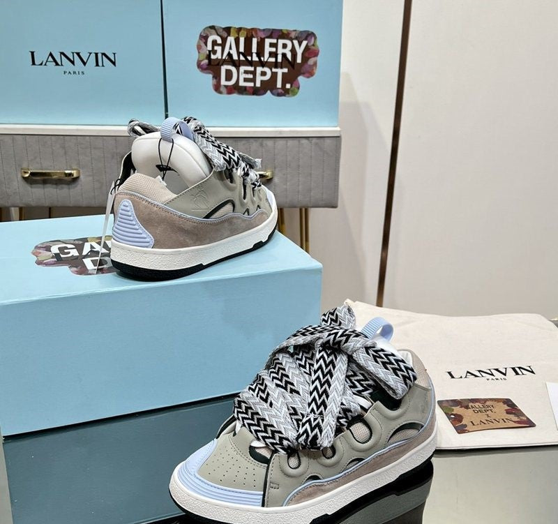 Lanvin Curb