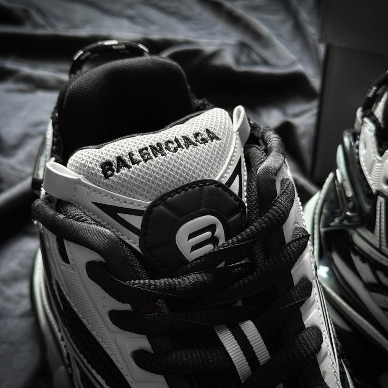 Balenciaga Runner