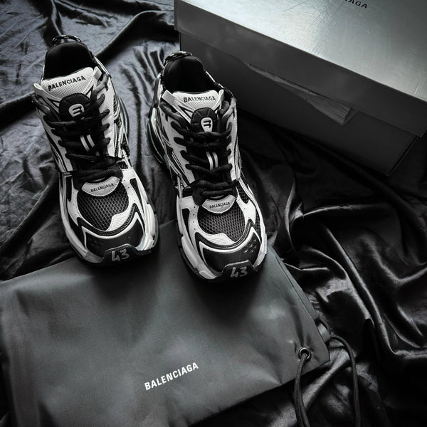 Balenciaga Runner